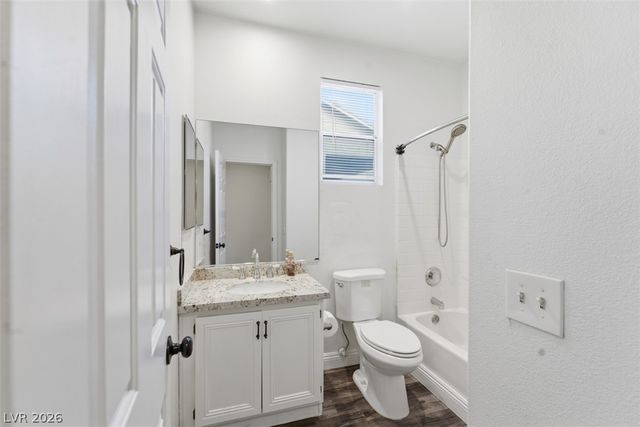 742 Canfield Point Avenue, Las Vegas, NV 89183