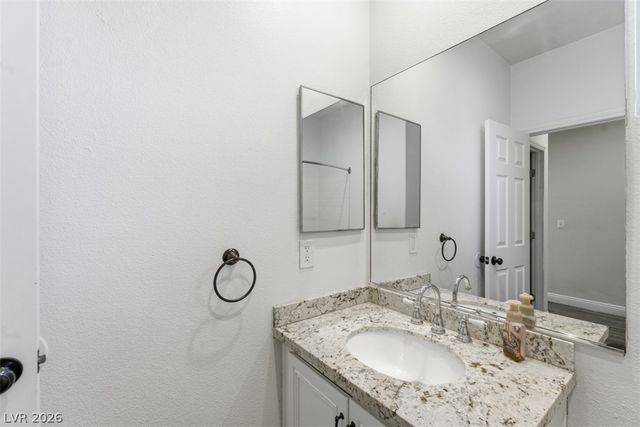 742 Canfield Point Avenue, Las Vegas, NV 89183