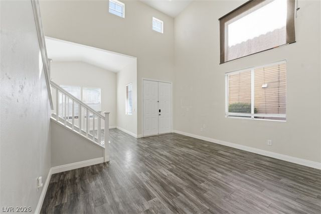 742 Canfield Point Avenue, Las Vegas, NV 89183