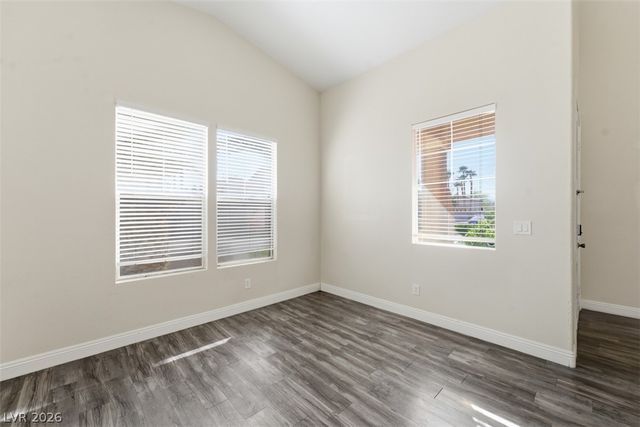 742 Canfield Point Avenue, Las Vegas, NV 89183