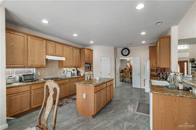 3102 Santa Susana Street, Mission, TX 78572