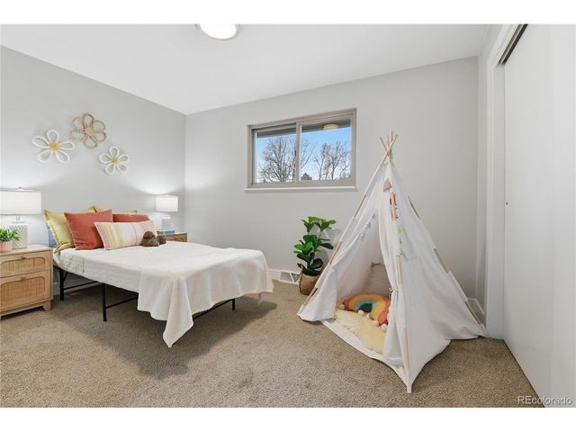 8625 E Chenango Ave, Denver, CO 80237