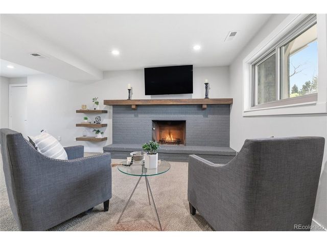 8625 E Chenango Ave, Denver, CO 80237