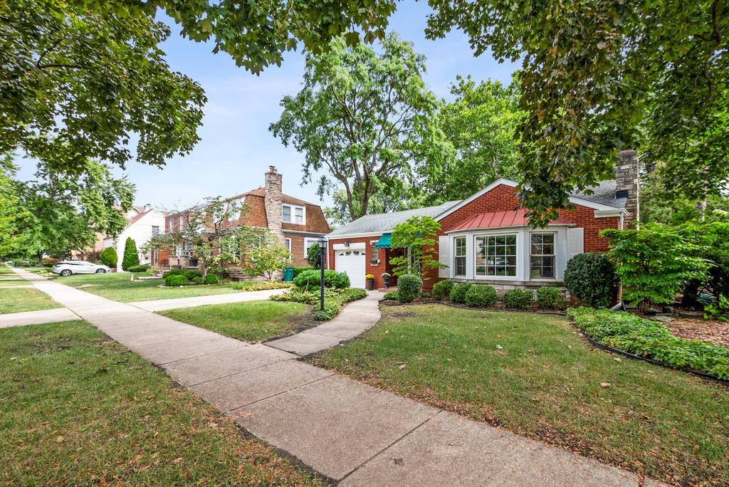 9737 S Central Park Avenue, Evergreen Park, IL 60805 — photo 3