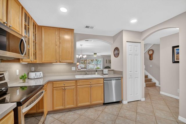1009 Arezzo Circle, Boynton Beach, FL 33436