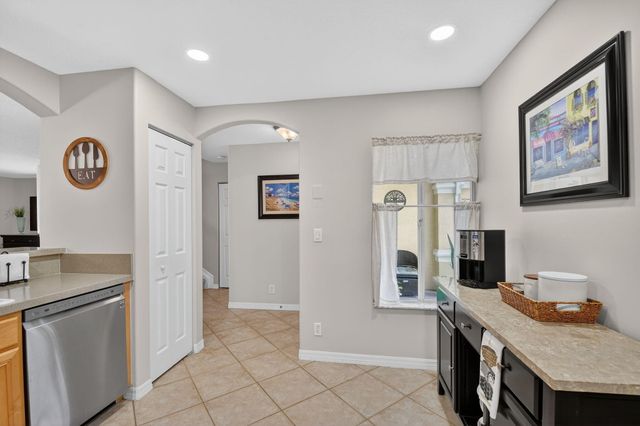 1009 Arezzo Circle, Boynton Beach, FL 33436