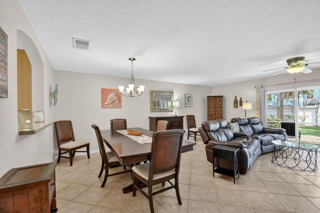 1009 Arezzo Circle, Boynton Beach, FL 33436