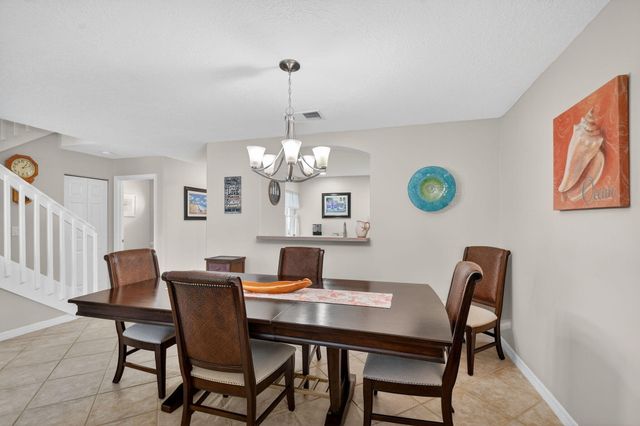 1009 Arezzo Circle, Boynton Beach, FL 33436