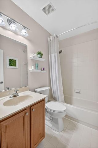 1009 Arezzo Circle, Boynton Beach, FL 33436