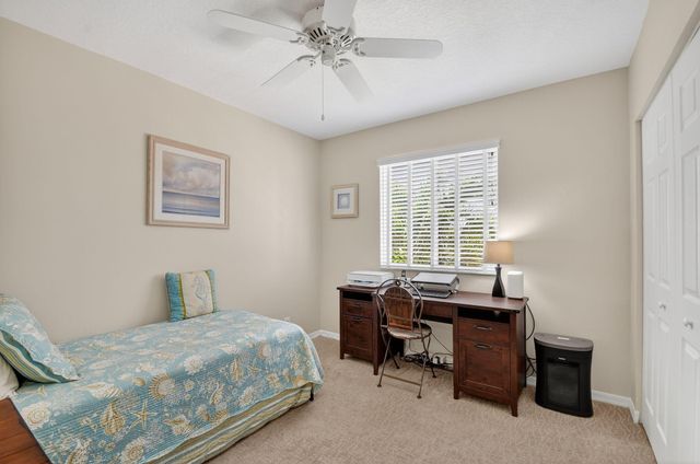 1009 Arezzo Circle, Boynton Beach, FL 33436