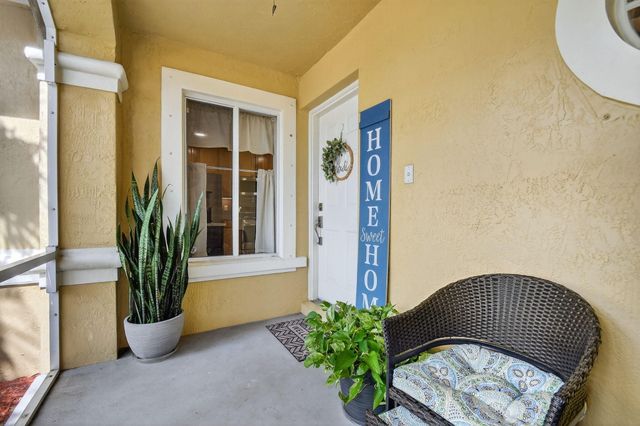 1009 Arezzo Circle, Boynton Beach, FL 33436