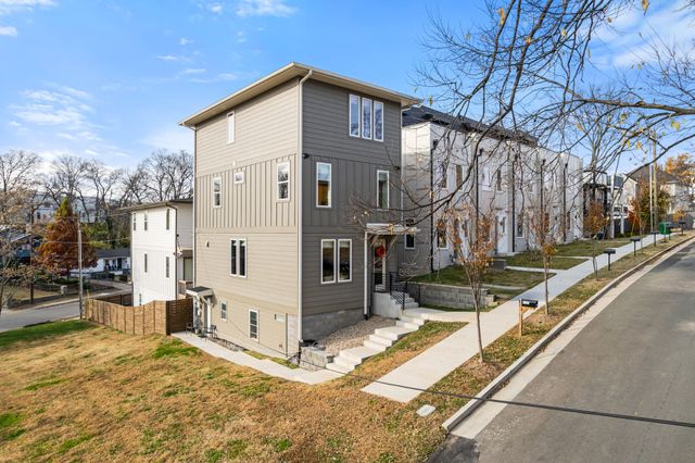 1267 John St, Nashville, TN 37210