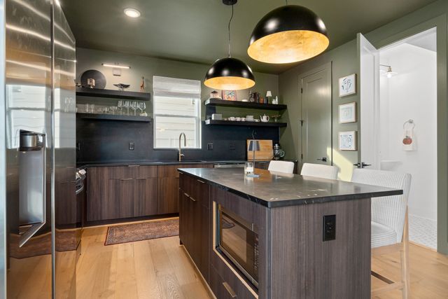 1267 John St, Nashville, TN 37210