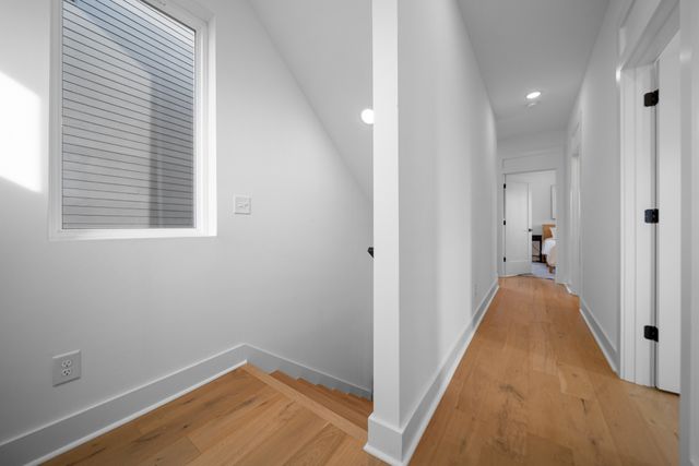 1267 John St, Nashville, TN 37210