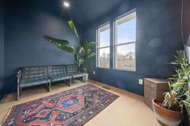 1267 John St, Nashville, TN 37210