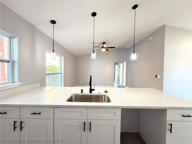 623 Lemon Avenue, Sebring, FL 33870