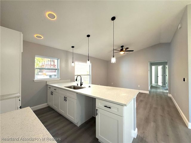 623 Lemon Avenue, Sebring, FL 33870