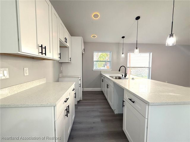 623 Lemon Avenue, Sebring, FL 33870