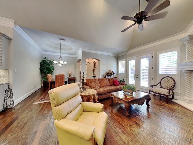 8516 Freedom Way, North Richland Hills, TX 76182
