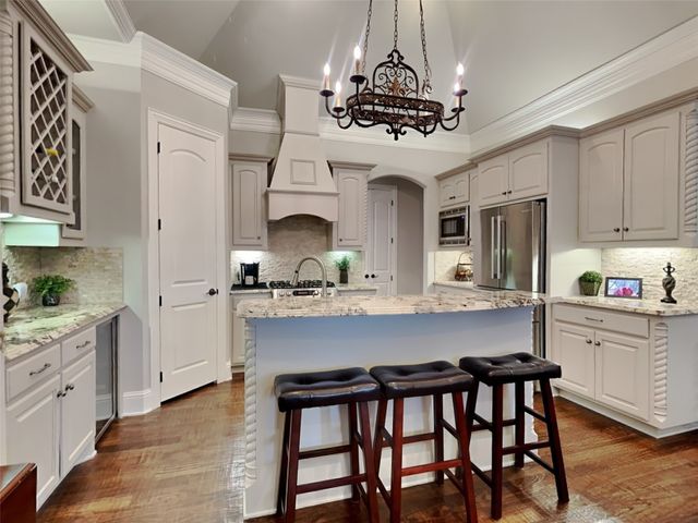 8516 Freedom Way, North Richland Hills, TX 76182