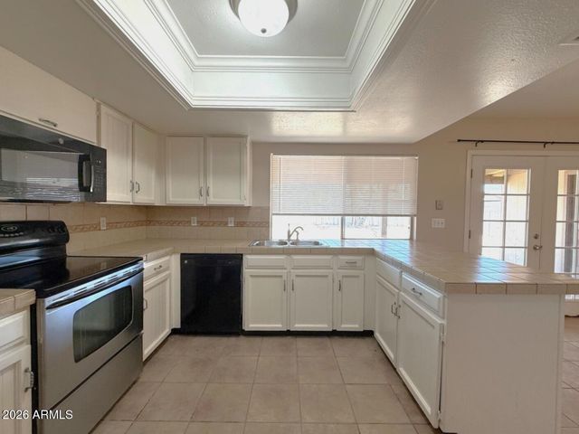 4826 W HATCHER Road, Glendale, AZ 85302
