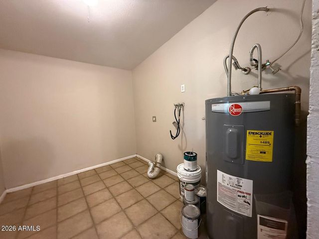 4826 W HATCHER Road, Glendale, AZ 85302