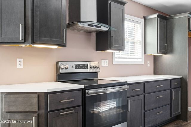 267 Louis Ln, Mt Washington, KY 40047