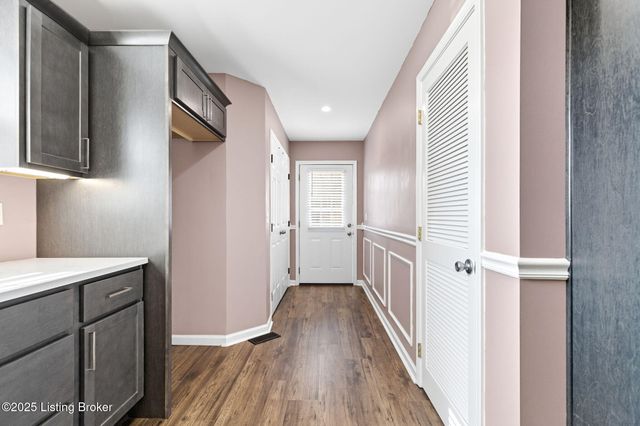 267 Louis Ln, Mt Washington, KY 40047