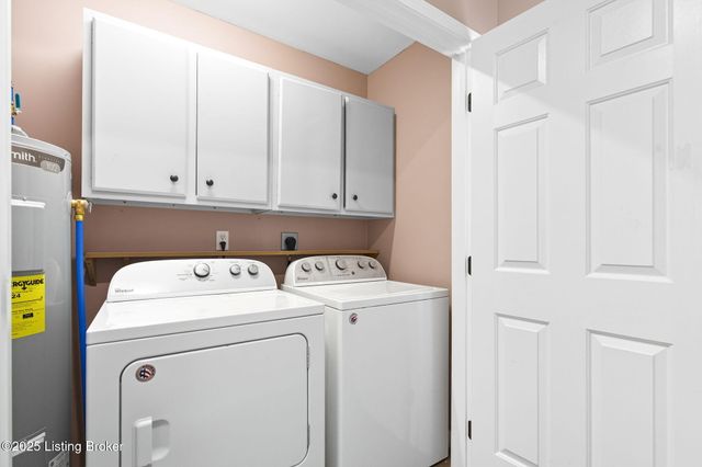 267 Louis Ln, Mt Washington, KY 40047