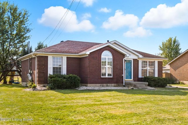 267 Louis Ln, Mt Washington, KY 40047