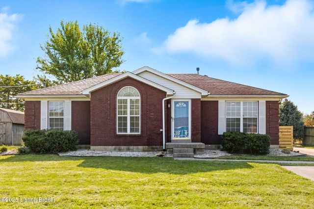 267 Louis Ln, Mt Washington, KY 40047