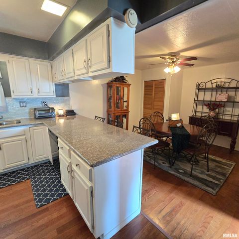 1614 LAMAR Drive, Pekin, IL 61554