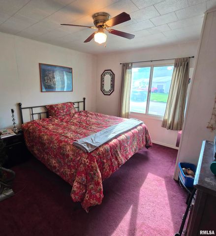 1614 LAMAR Drive, Pekin, IL 61554