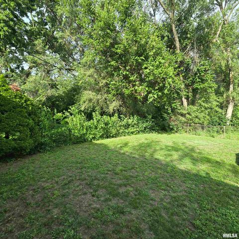 1614 LAMAR Drive, Pekin, IL 61554