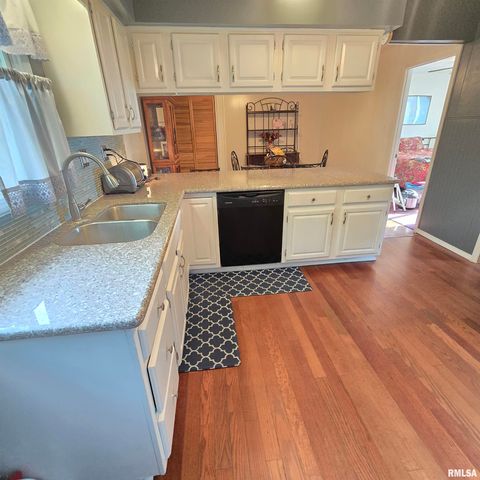 1614 LAMAR Drive, Pekin, IL 61554