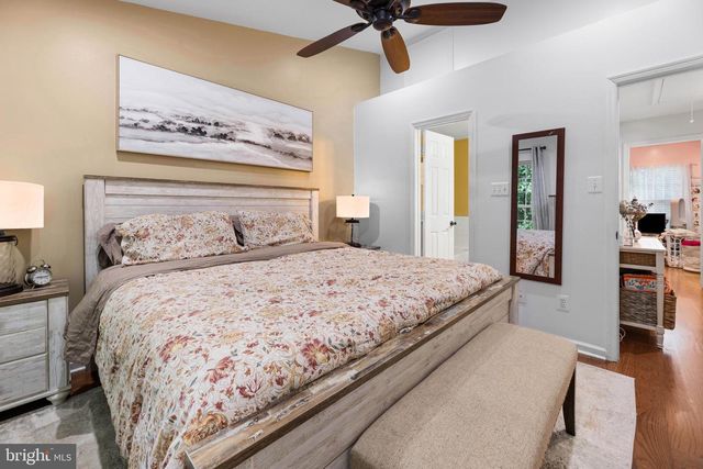 4248 ASHMERE CIR, Dumfries, VA 22025