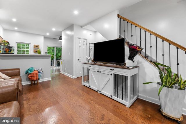 4248 ASHMERE CIR, Dumfries, VA 22025