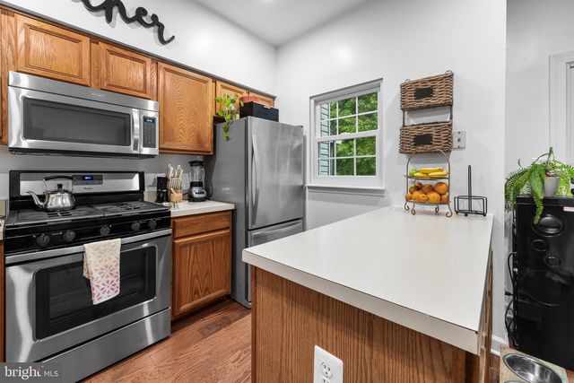 4248 ASHMERE CIR, Dumfries, VA 22025