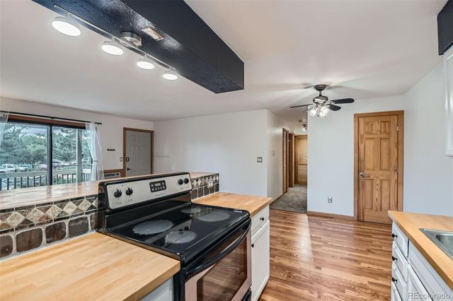 695 Manhattan Drive 109, Boulder, CO 80303