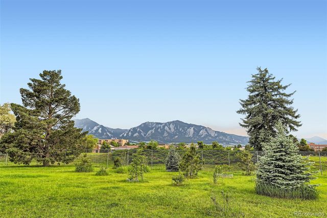 695 Manhattan Drive 109, Boulder, CO 80303