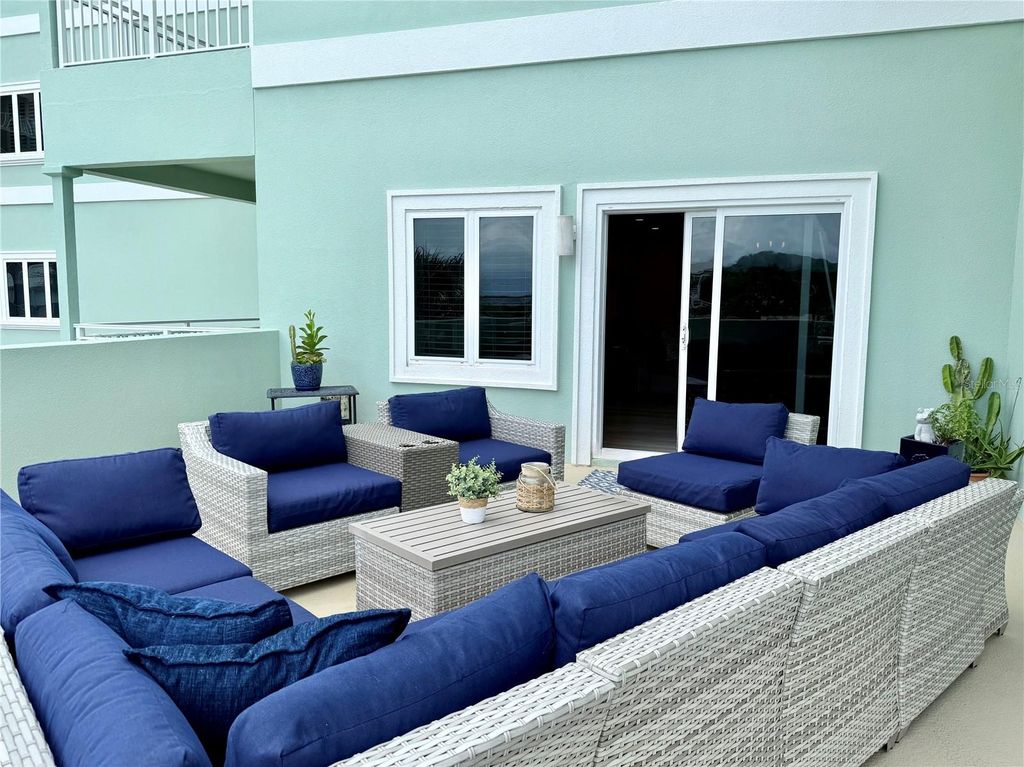 Image 17 of property listing at 423 S ATLANTIC AVENUE 102, New Smyrna Beach, FL 32169