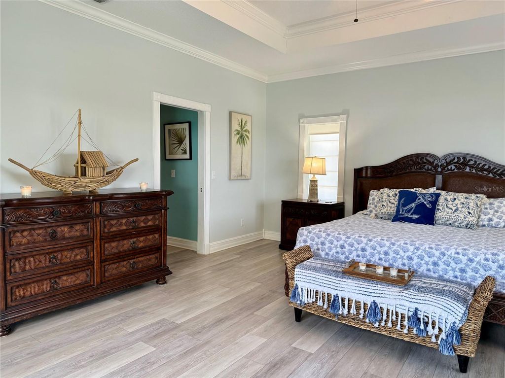 Image 24 of property listing at 423 S ATLANTIC AVENUE 102, New Smyrna Beach, FL 32169