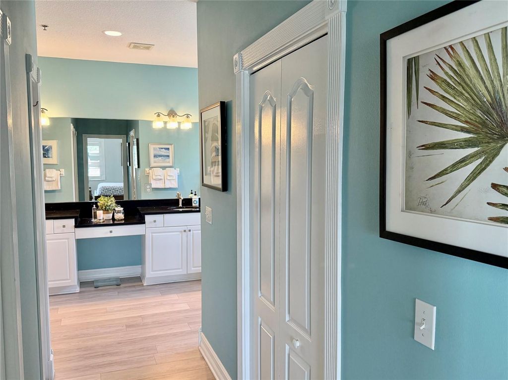 Image 25 of property listing at 423 S ATLANTIC AVENUE 102, New Smyrna Beach, FL 32169