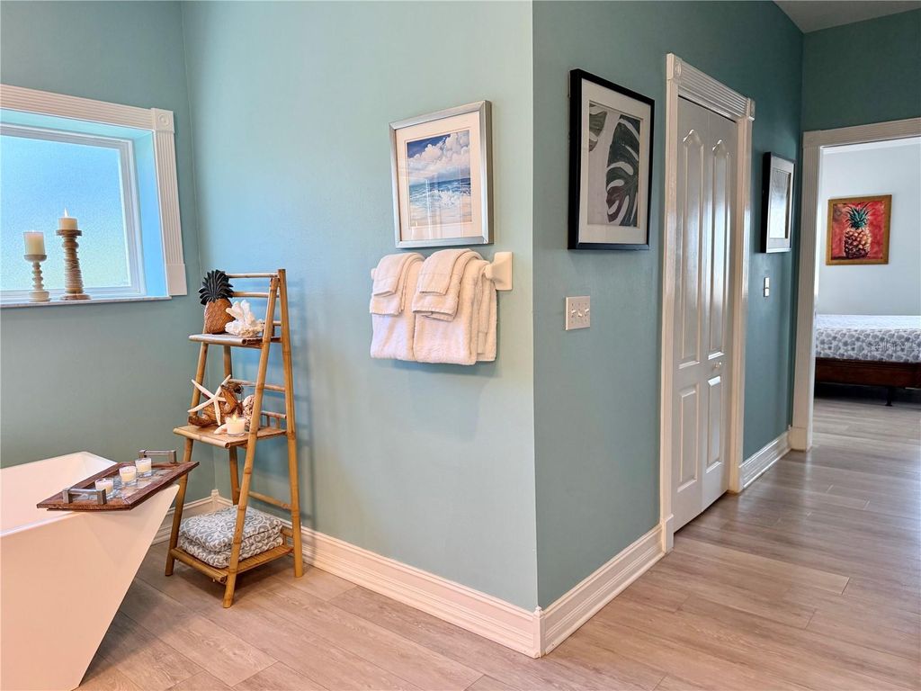 Image 37 of property listing at 423 S ATLANTIC AVENUE 102, New Smyrna Beach, FL 32169