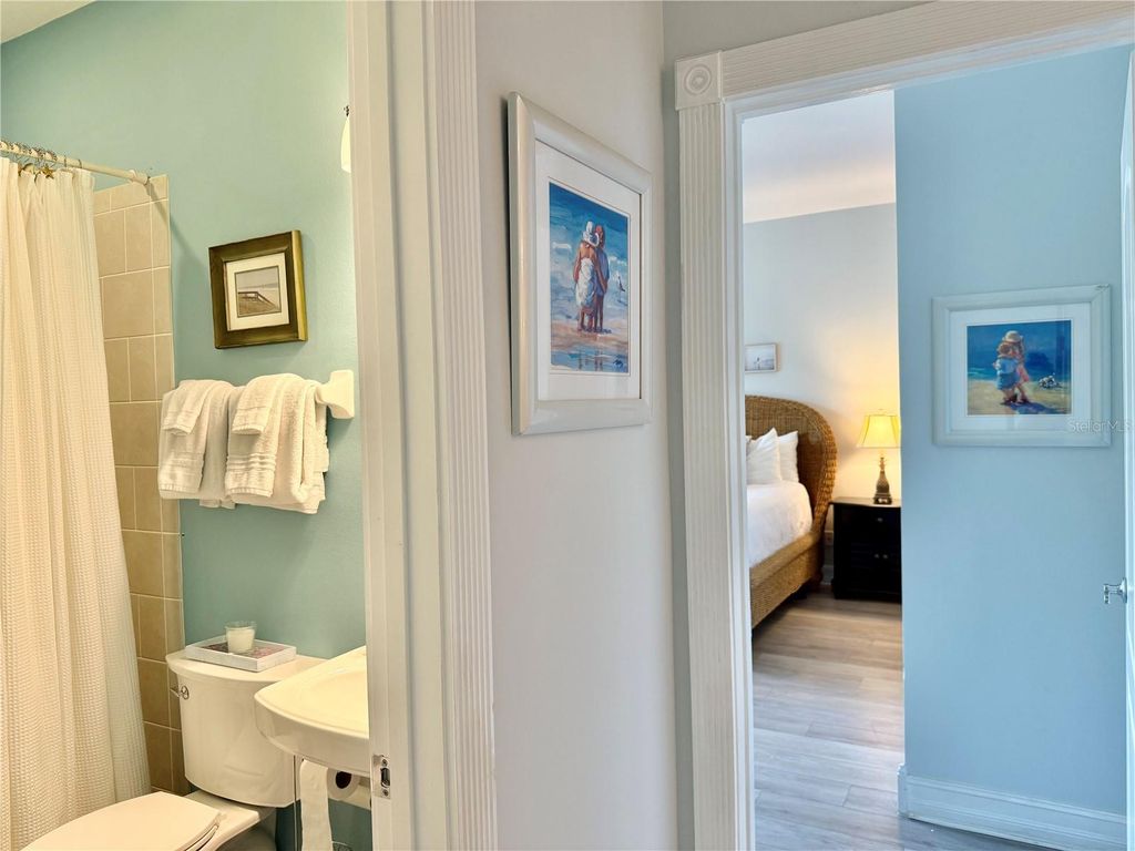 Image 52 of property listing at 423 S ATLANTIC AVENUE 102, New Smyrna Beach, FL 32169