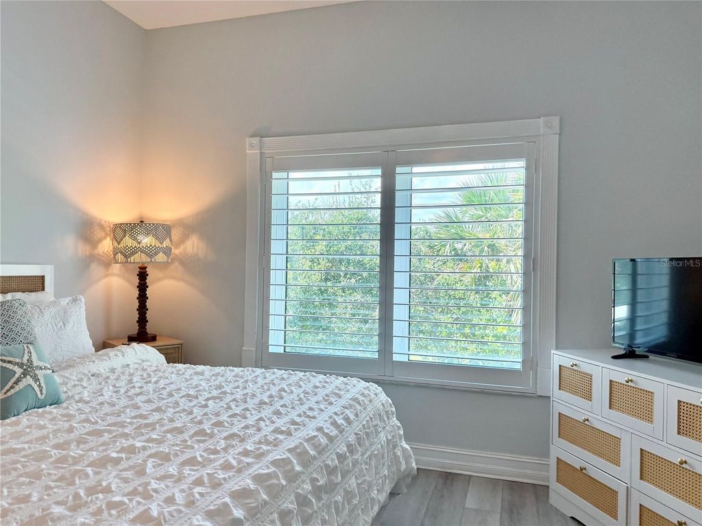 Image 56 of property listing at 423 S ATLANTIC AVENUE 102, New Smyrna Beach, FL 32169