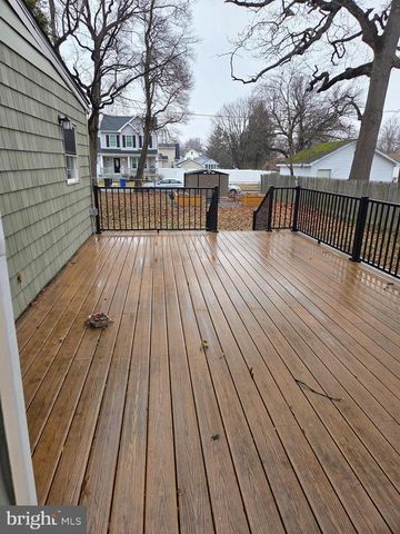 619 HESSIAN AVE, National Park, NJ 08063