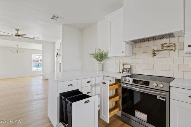 2241 N RICHLAND Street, Phoenix, AZ 85006