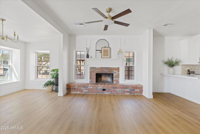 2241 N RICHLAND Street, Phoenix, AZ 85006