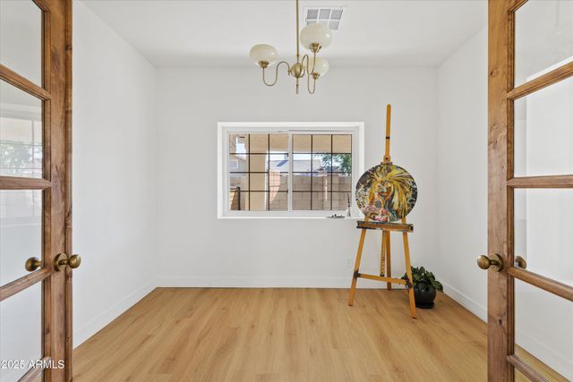 2241 N RICHLAND Street, Phoenix, AZ 85006